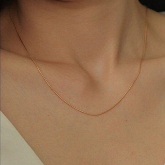 18K Gold Plated Thin Minimal Dainty Necklace - Picture 12 of 12